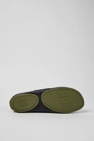 Right Black Ballerinas for Women - Autumn / Winter collection - Image 4