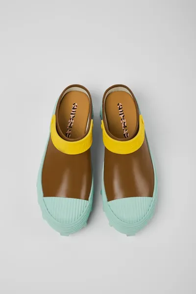 Tracktori Brown Clogs for Unisex - Autumn / Winter collection - Image 3