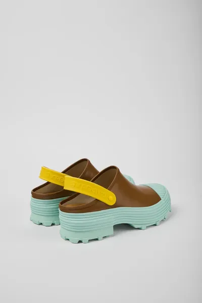 Tracktori Brown Clogs for Unisex - Autumn / Winter collection - Image 2