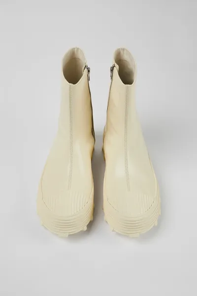 Tracktori White Ankle Boots for Unisex - Autumn / Winter collection - Image 3