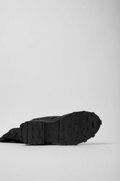 Tracktori Black Boots for Unisex - Autumn / Winter collection - Image 4