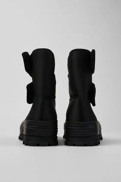 Tracktori Black Ankle Boots for Unisex - Autumn / Winter collection - Image 2