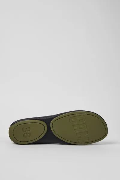 Right Black Ballerinas for Women - Autumn / Winter collection - Image 4