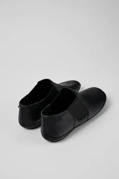 Right Black Ankle Boots for Women - Autumn / Winter collection - Image 2