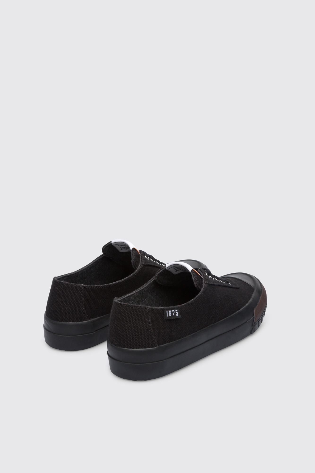 Camaleon Black sneaker for women - Image 3