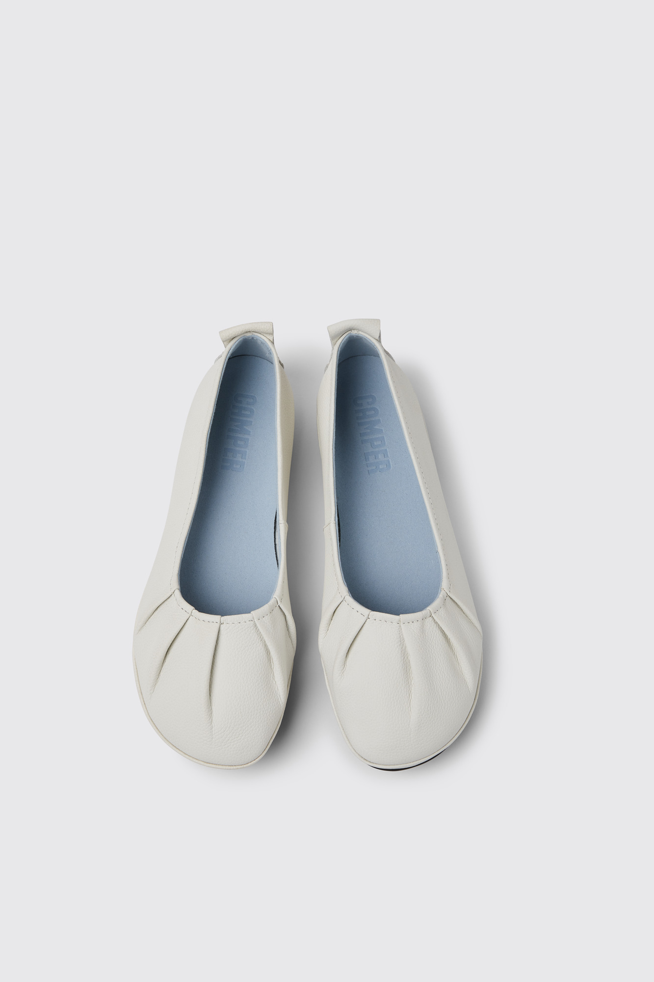 Right White leather shoes for women - Image 3