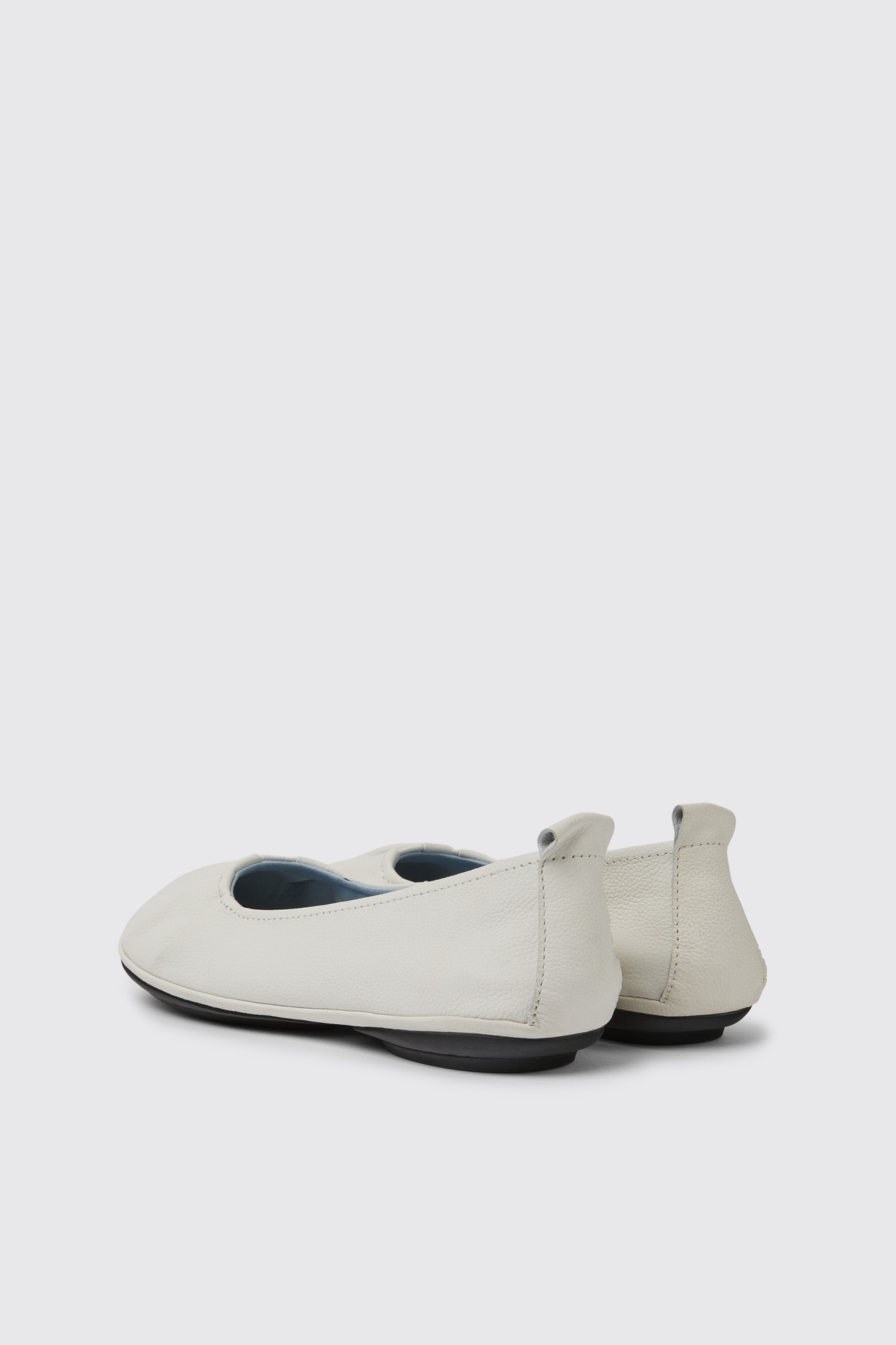 Right White leather shoes for women - Image 2