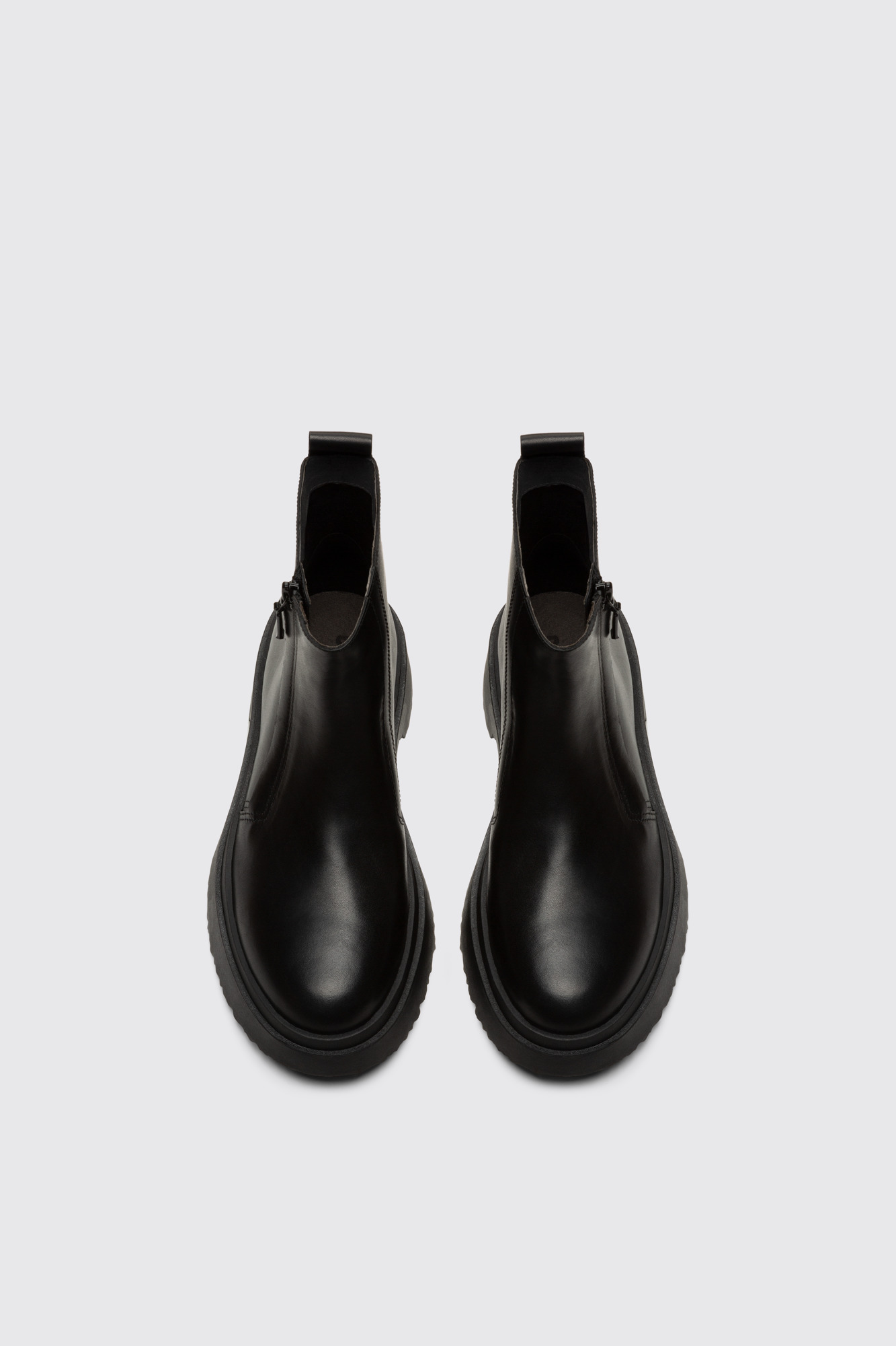 Walden Women's black zip boot - Image 4