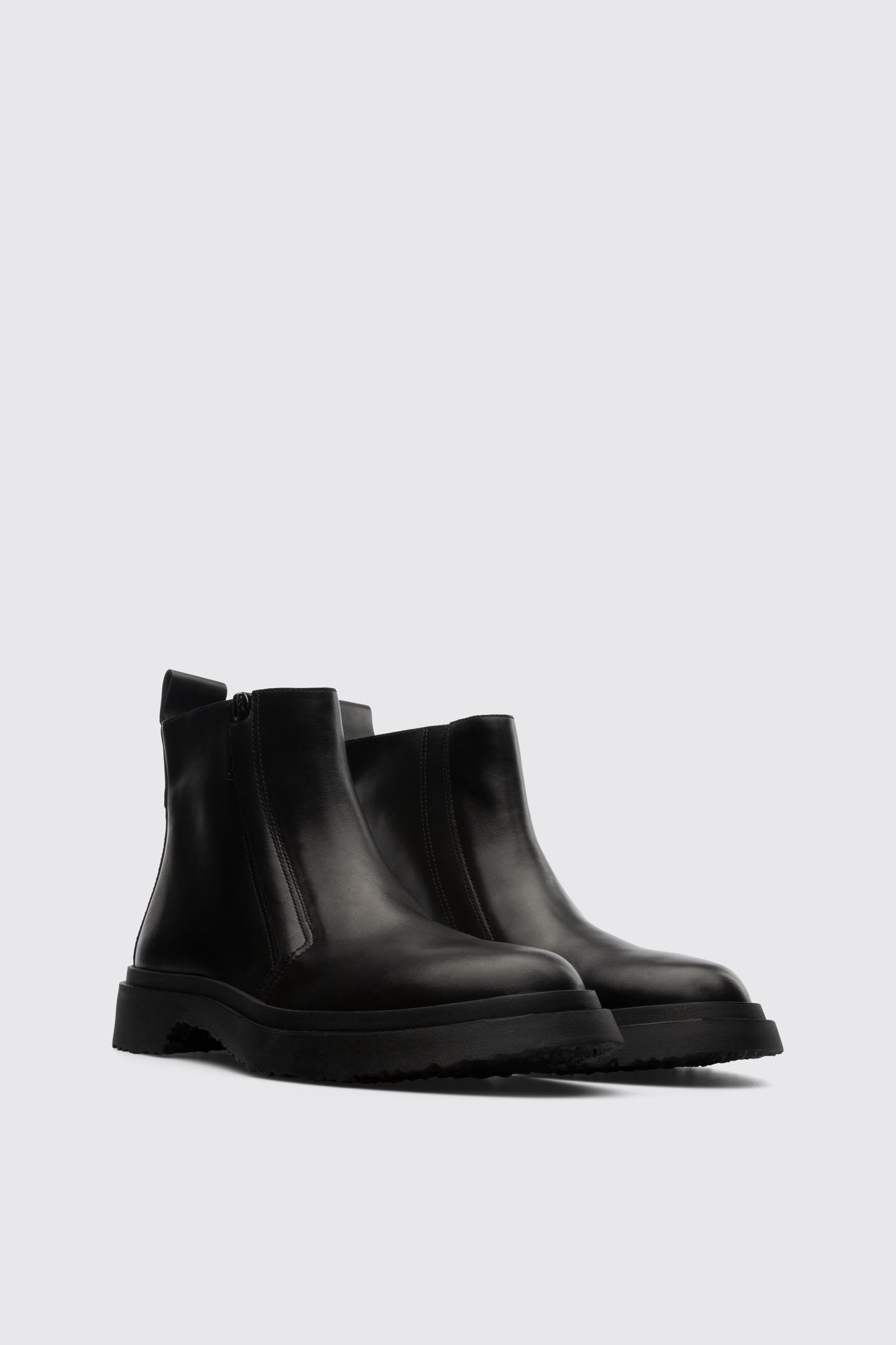 Walden Women's black zip boot - Image 2