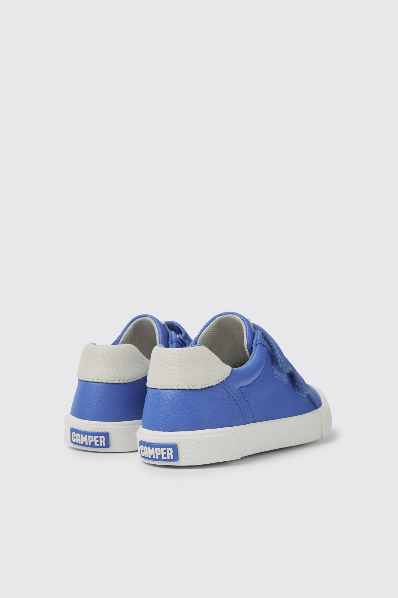 Pursuit Blue and white sneakers for kids - Image 2