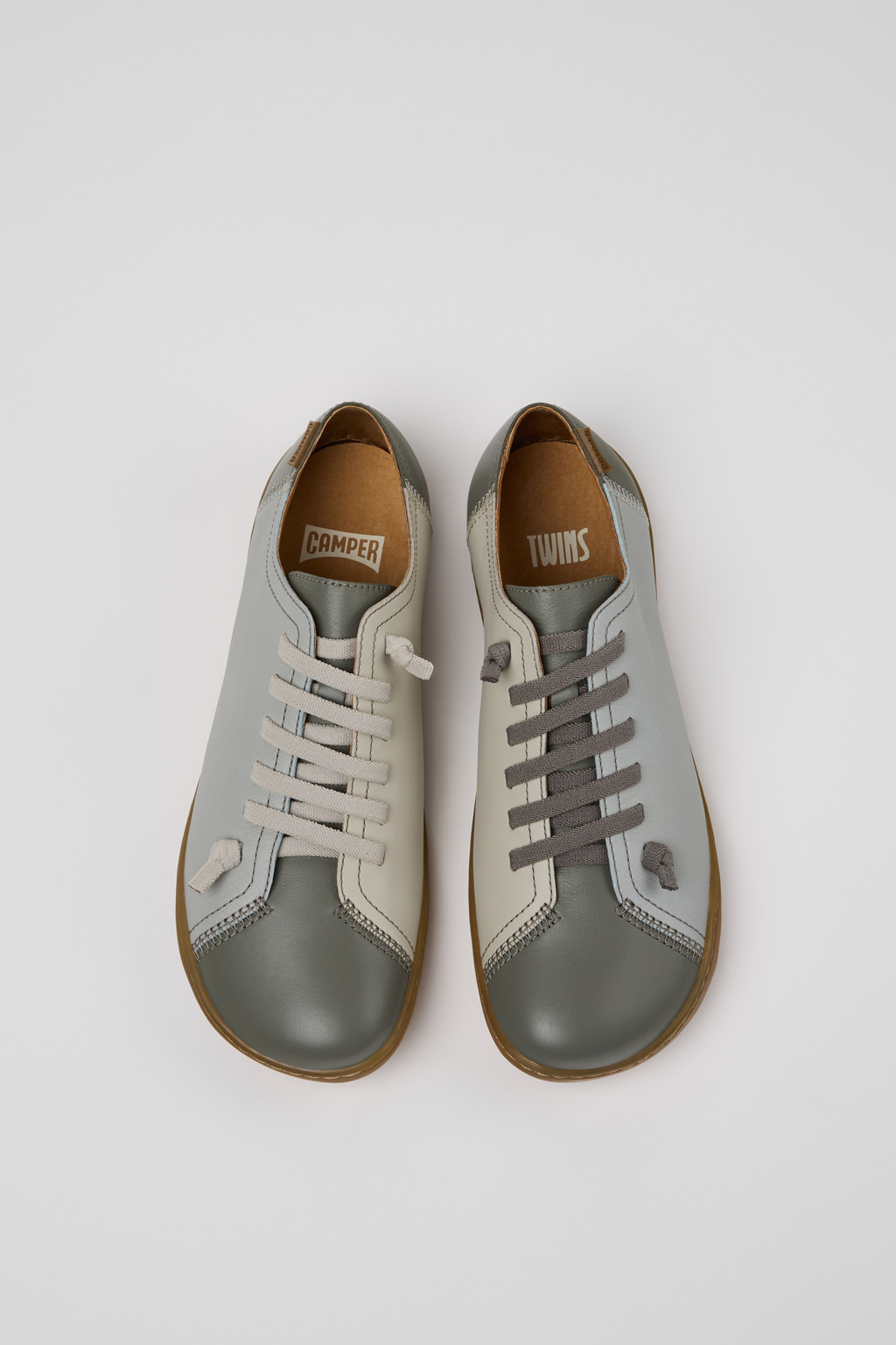 Twins Black Leather Shoes for Women. - Image 4