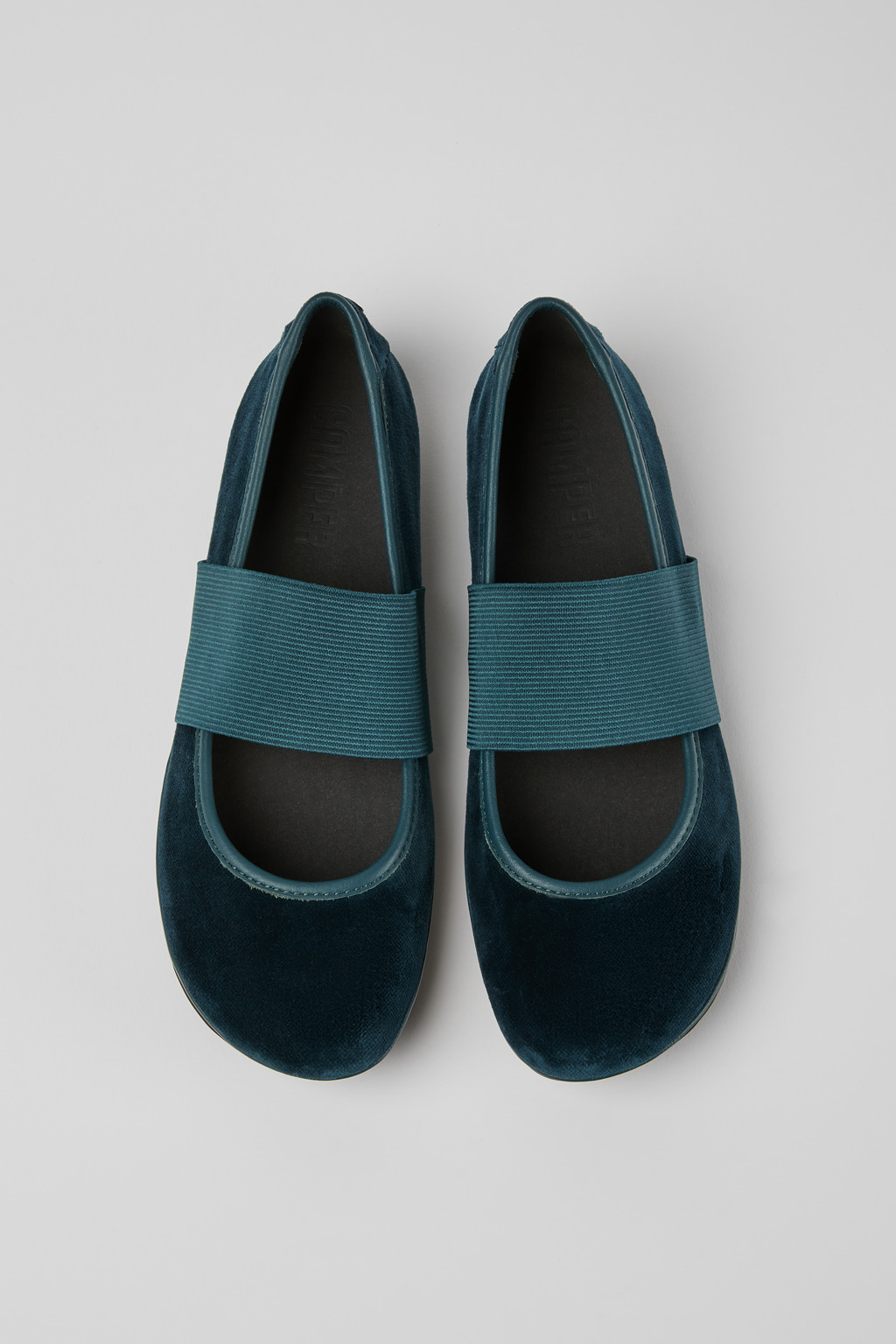 Right Green velvet leather ballerina shoes - Image 4