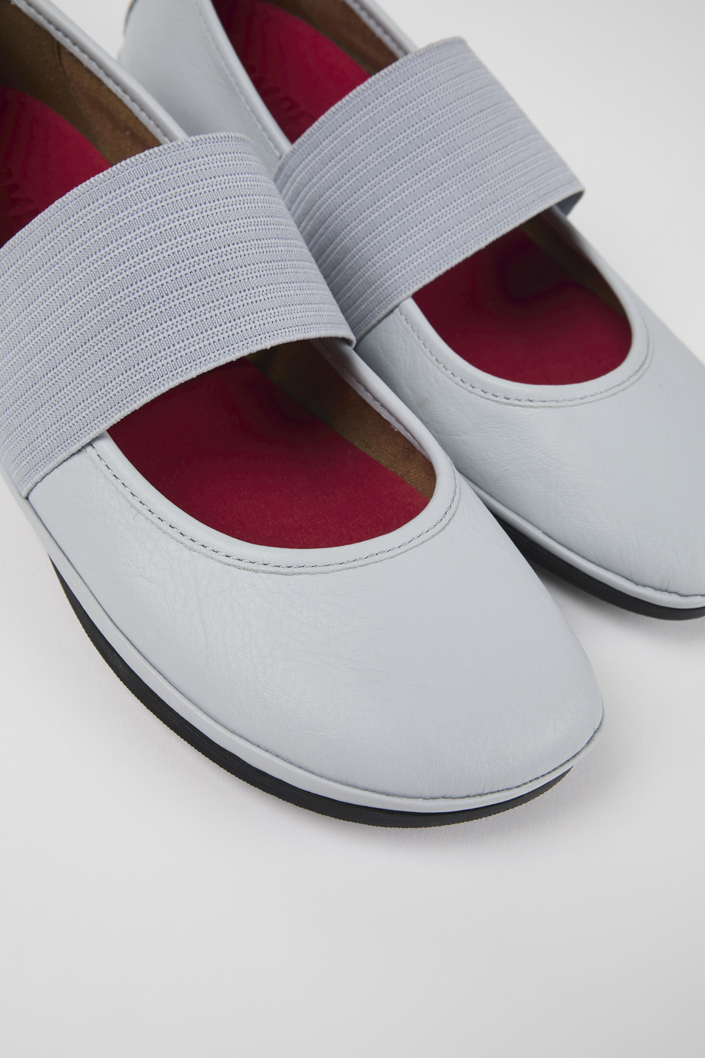 Right Gray Leather Mary Jane for Women