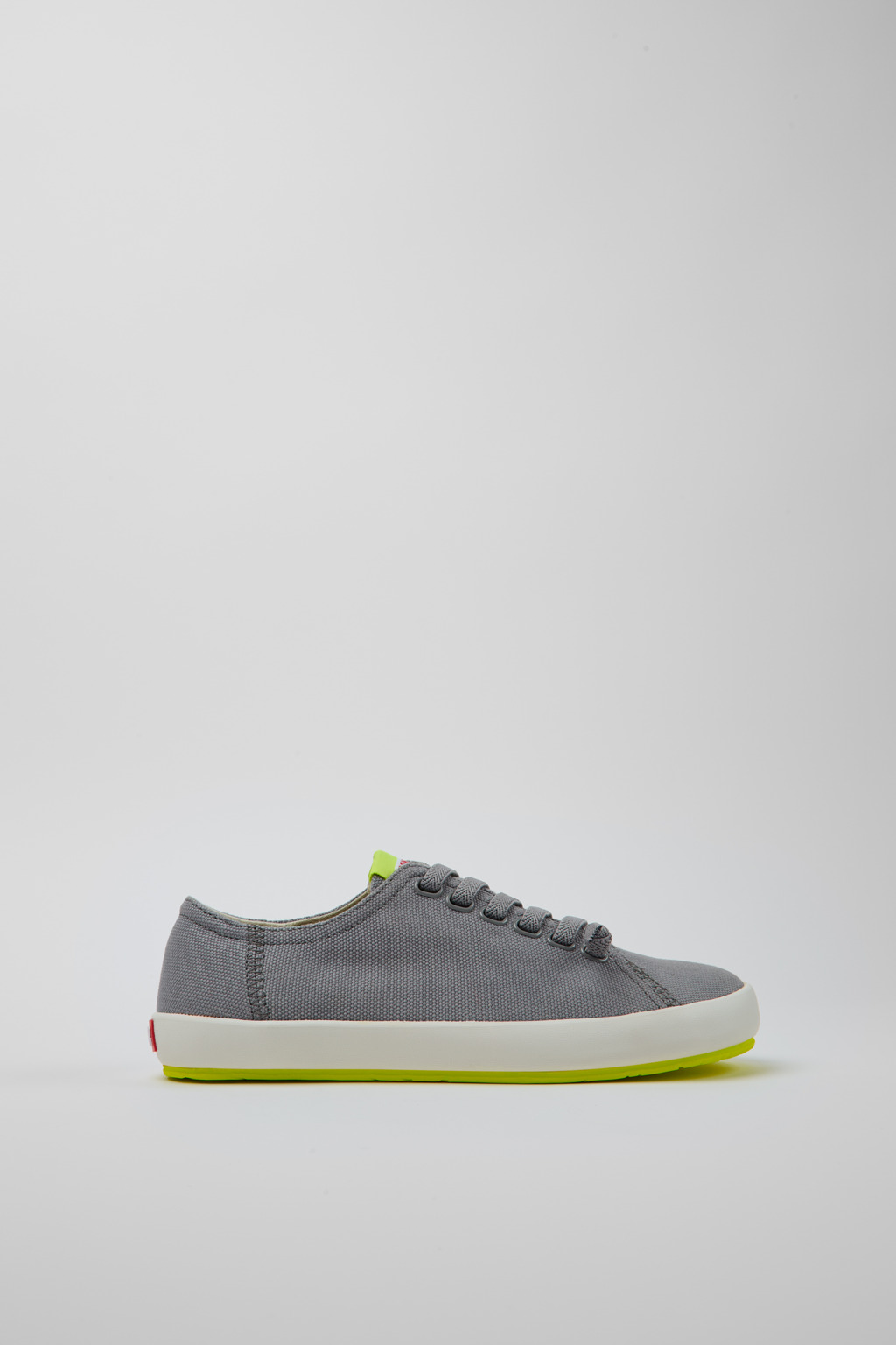Peu Rambla Gray Recycled Cotton Women's Sneakers. - Image 2