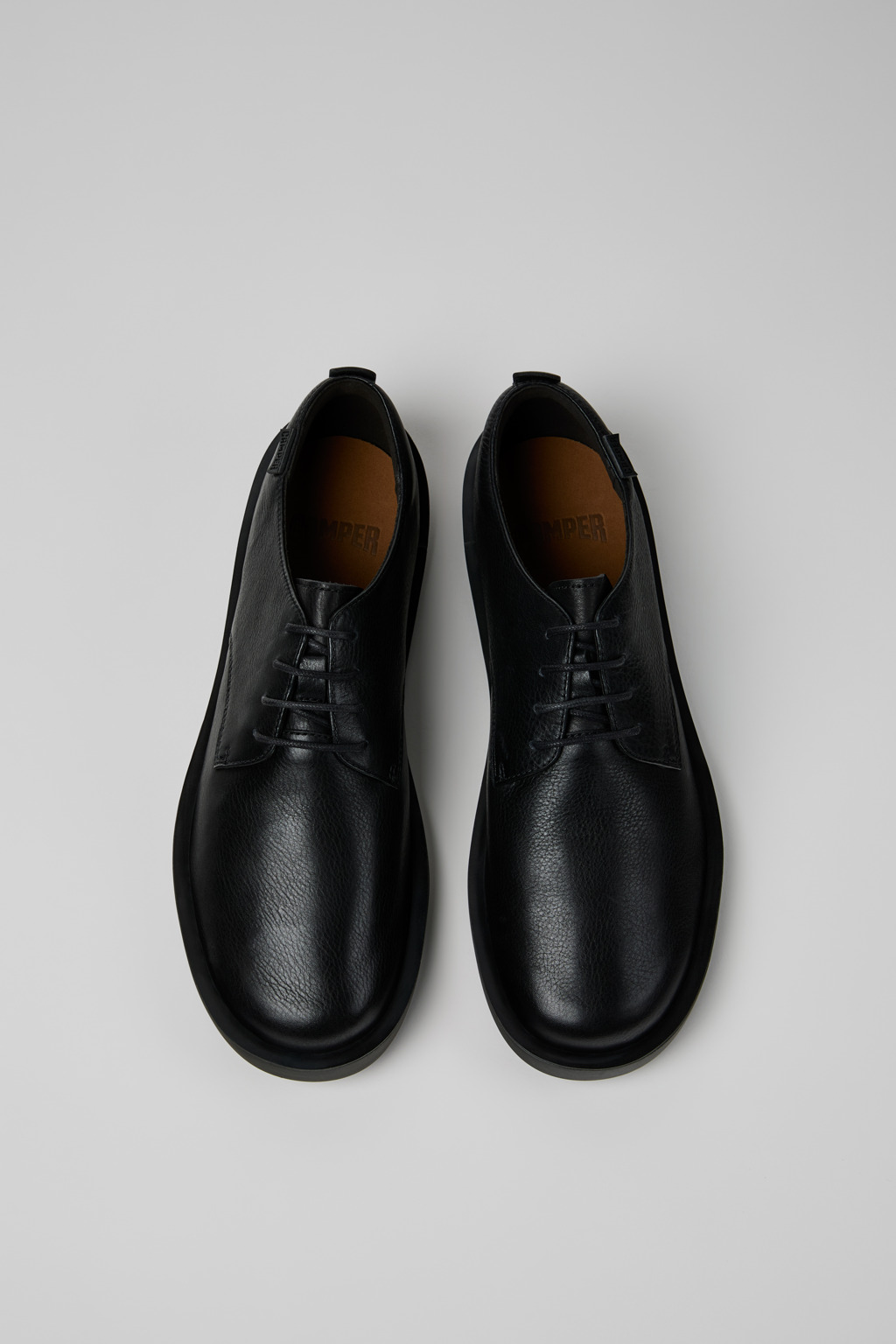 Wagon Black Leather Shoes for Men. - Image 4