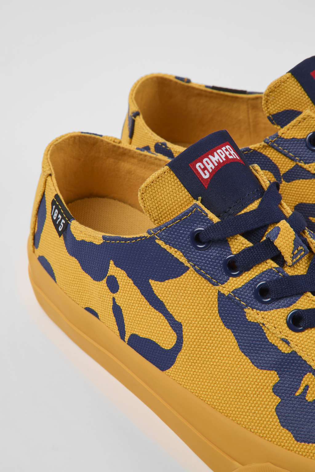 Camaleon Orange and blue recycled cotton sneakers for men