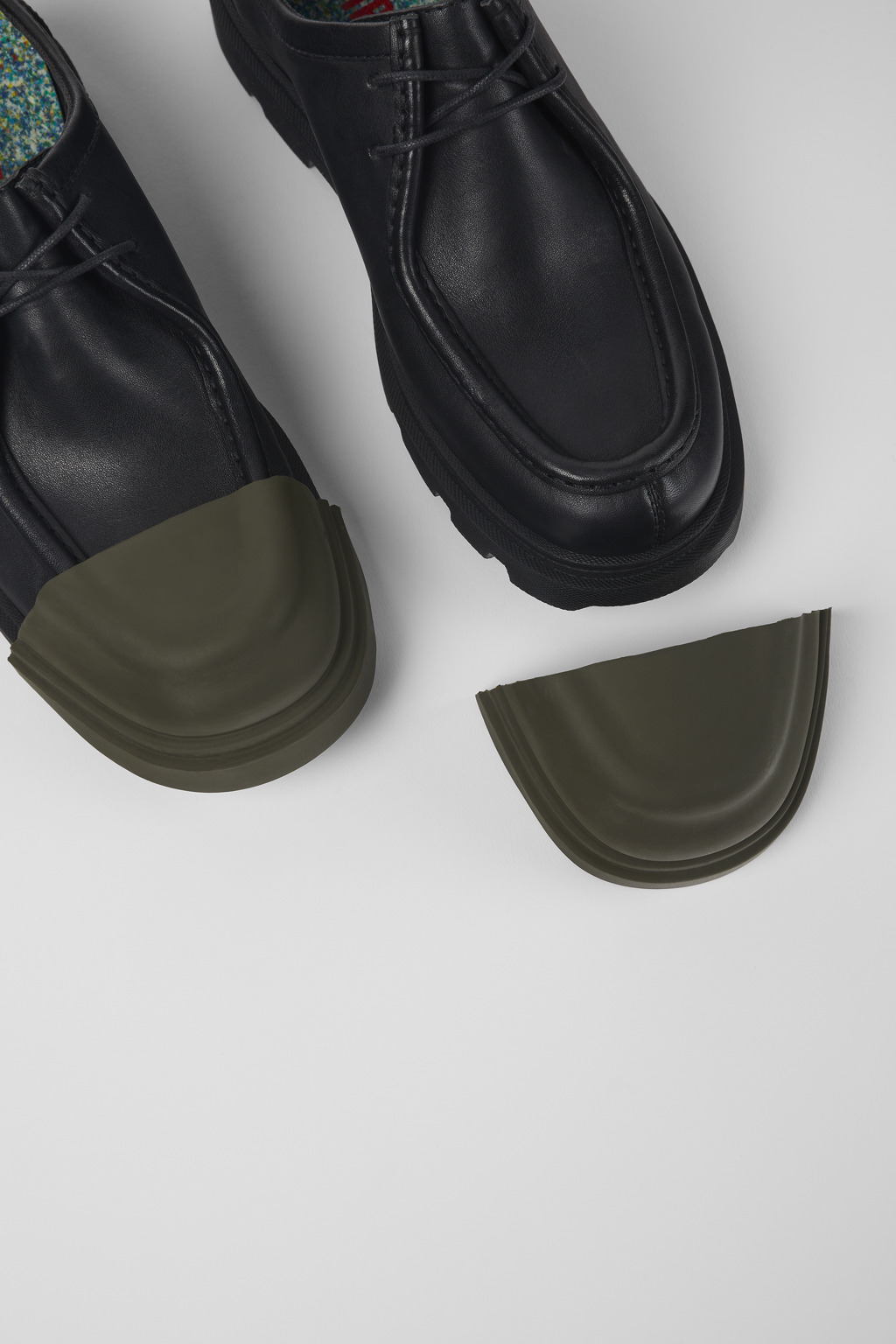 Junction Black responsibly raised leather shoes for men - Image 6