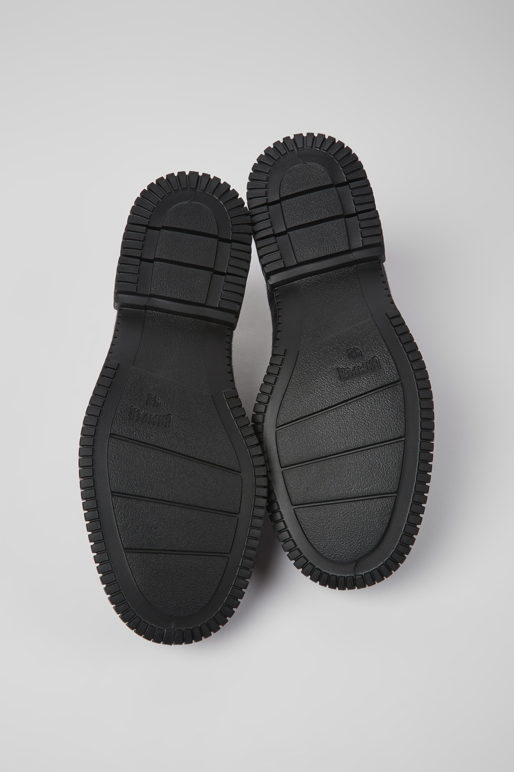 Pix TENCEL® Black TENCEL™ Lyocell shoes for men - Image 5