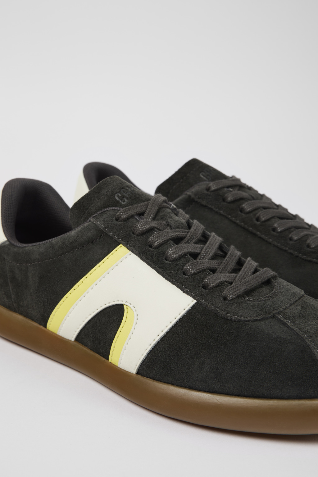 Pelotas Soller Dark Gray Nubuck/Leather Sneaker for Men