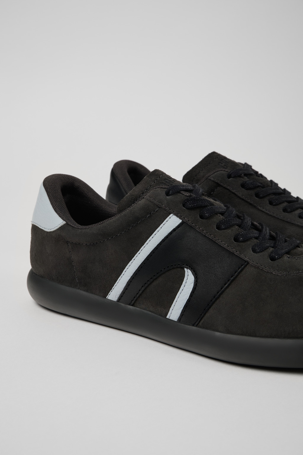 Twins Gray-black Nubuck/Leather Sneaker for Men