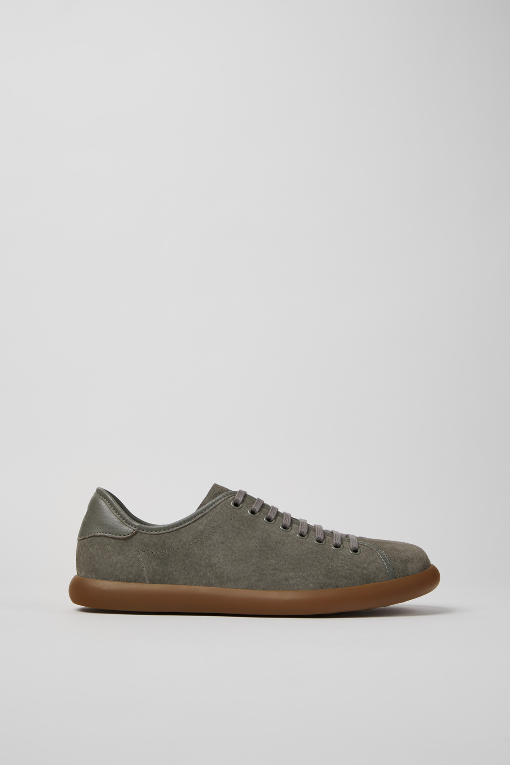 Pelotas Soller Gray Nubuck and Leather Sneakers for Men. - Image 2