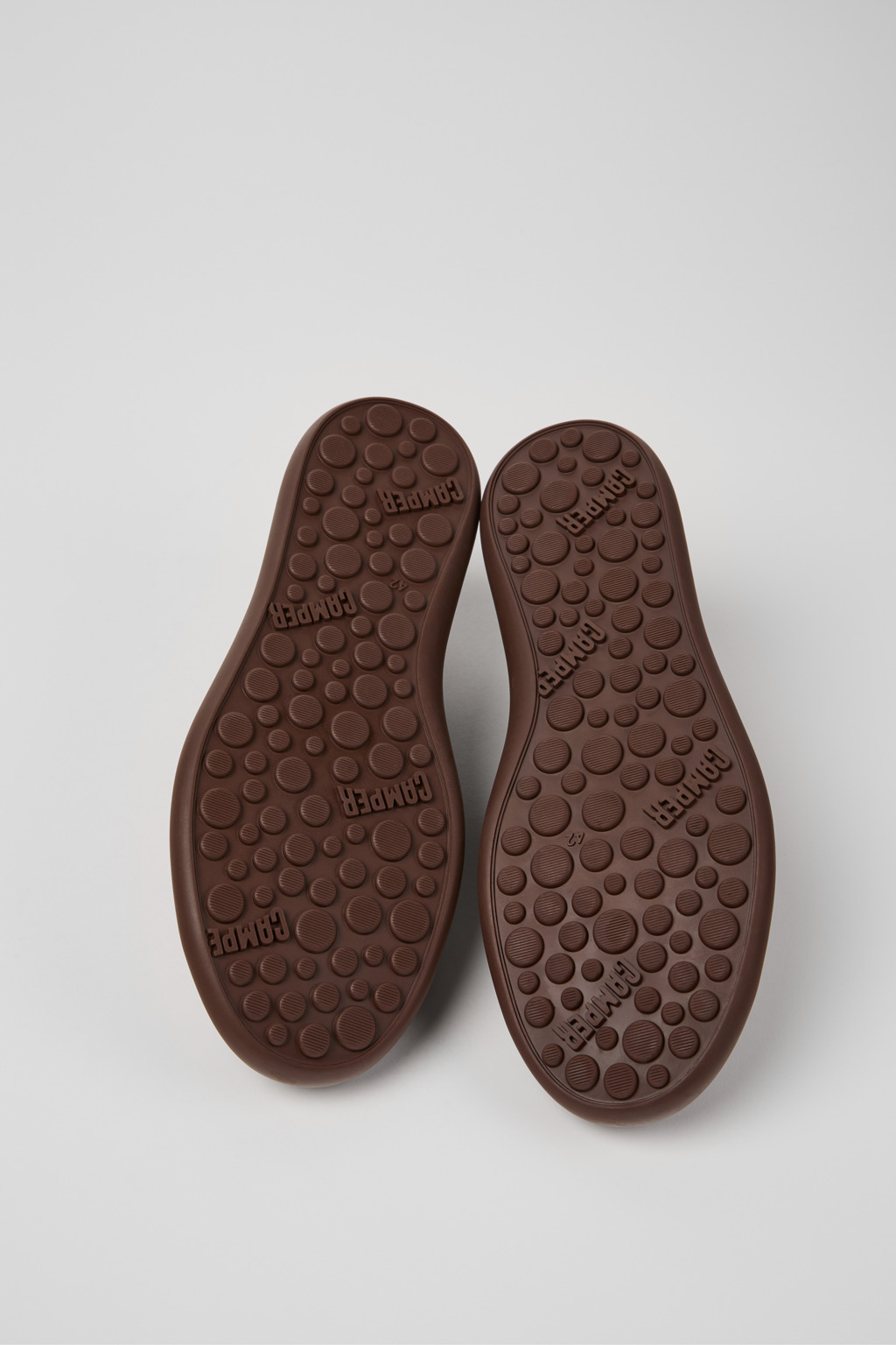 Pelotas Soller Brown Nubuck and Leather Sneakers for Men. - Image 6