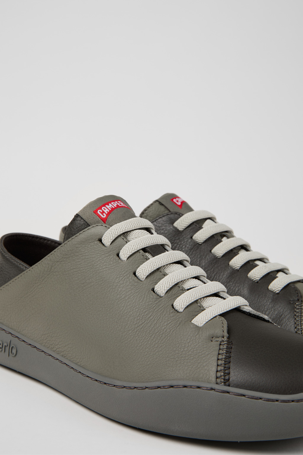 Twins Gray Leather Sneakers for Men.