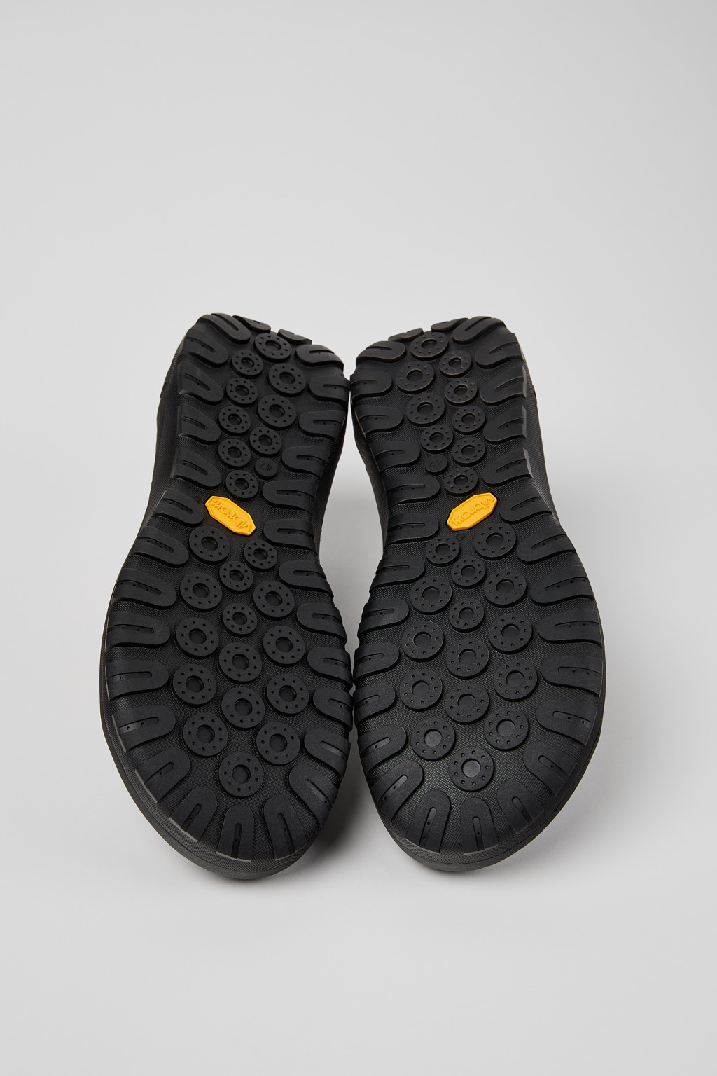 Peu Serra Black Regenerative Leather and Textile Shoes for Men. - Image 5