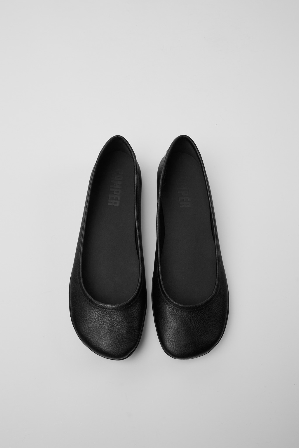 Right Black Ballerinas for Women - Image 4