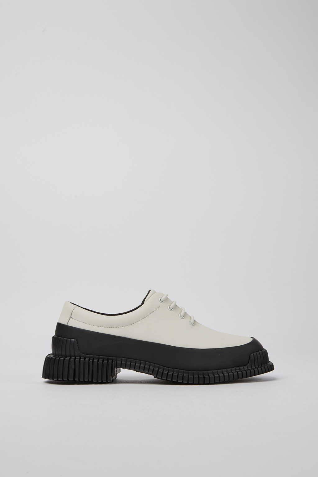 Pix White and black leather lace-up shoes - Image 2
