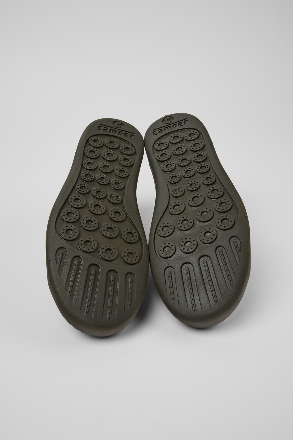 Peu Touring Gray Leather Sneakers for Women. - Image 5