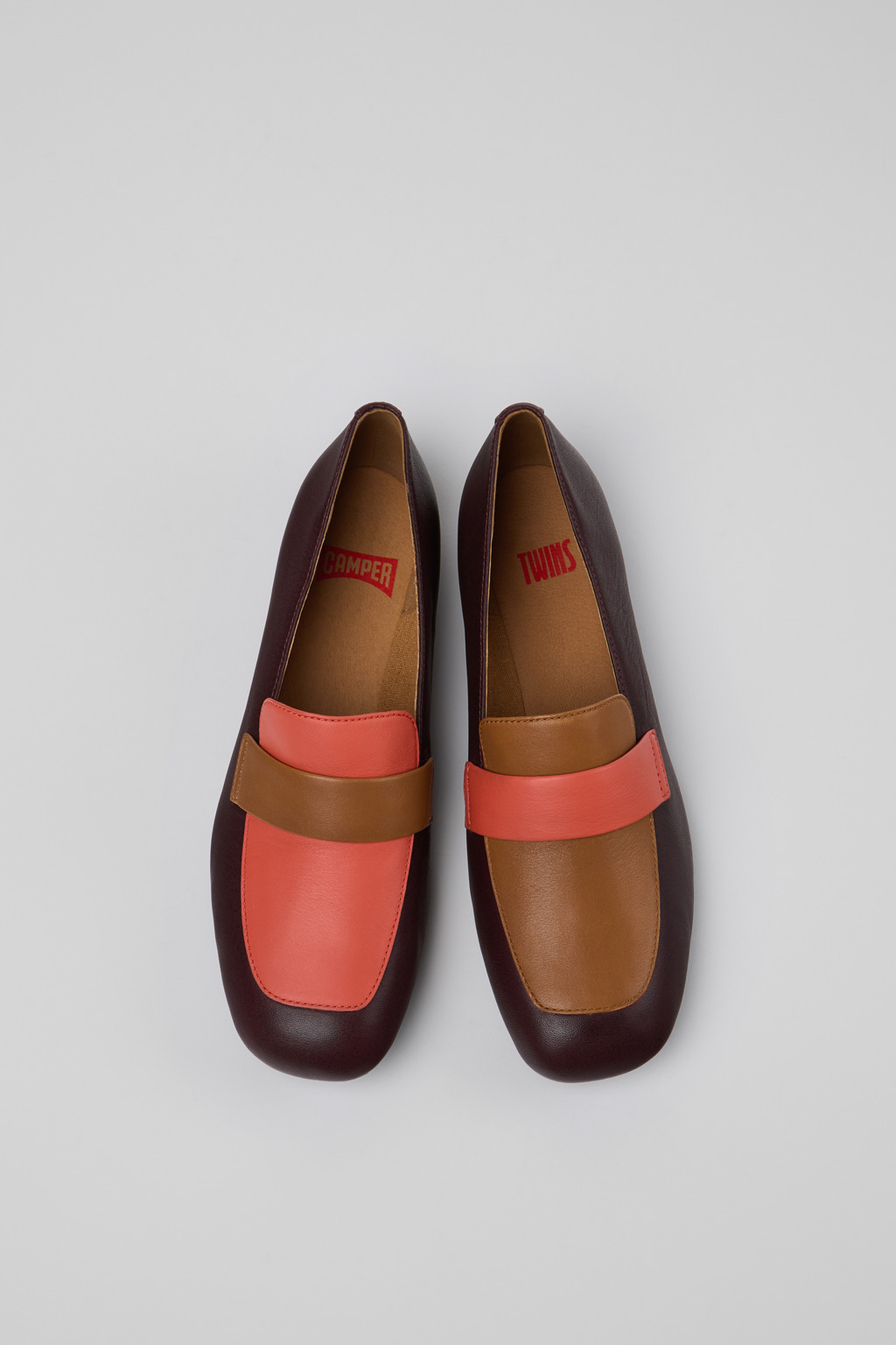 Twins Gray Leather Ballerinas for Women. - Image 4