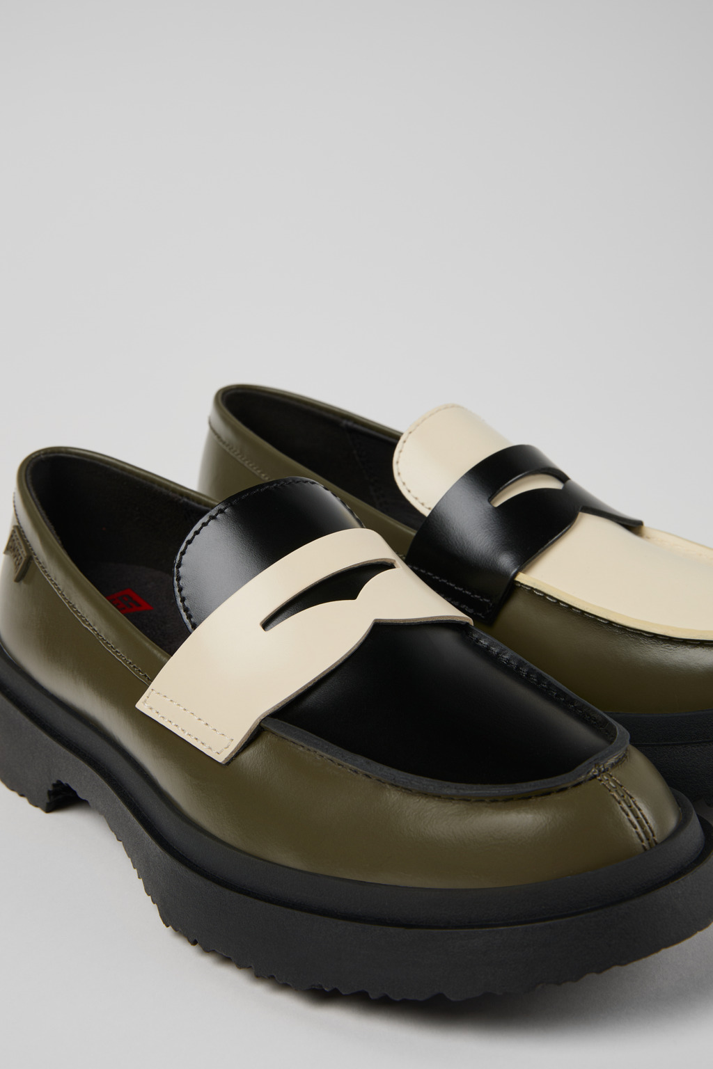 Twins Multicolor Leather Moccasins/Ballerinas for Women.