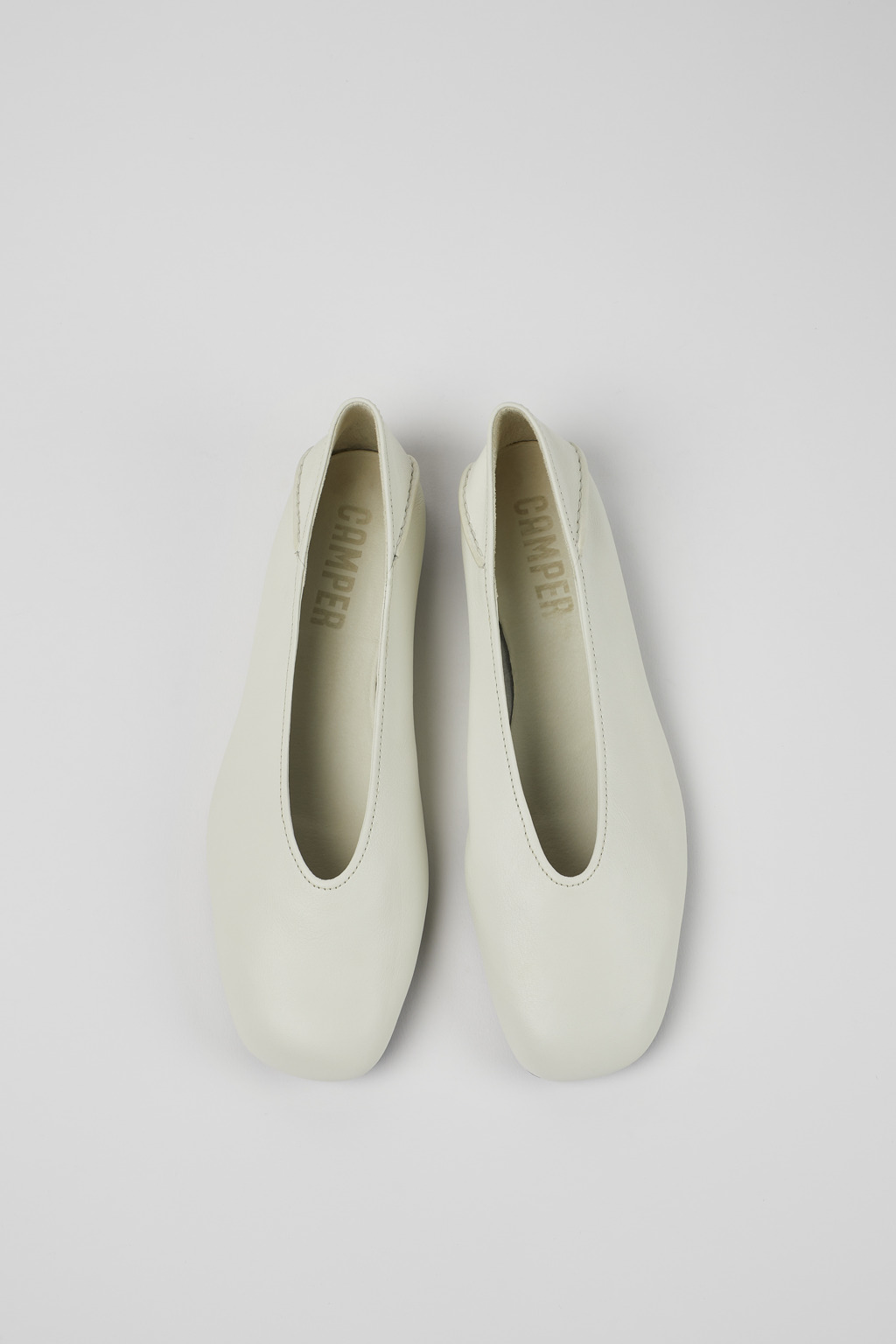 Casi Myra White Leather Ballerinas for Women. - Image 4