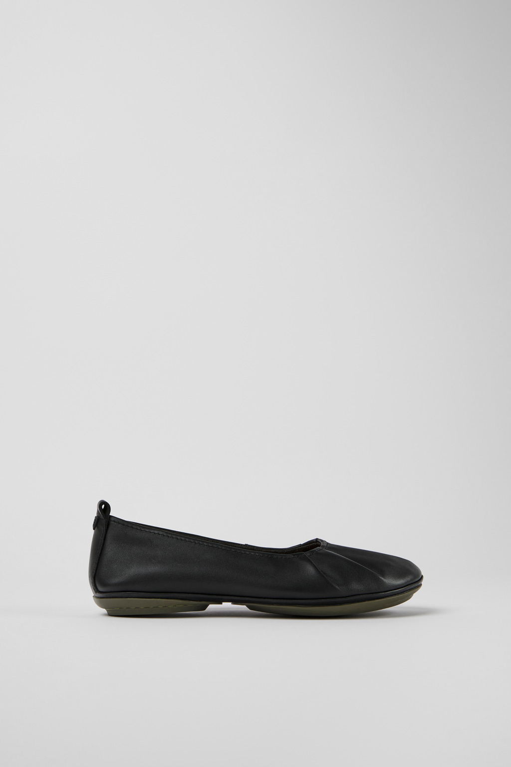 Right Black leather ballerinas for women - Image 2