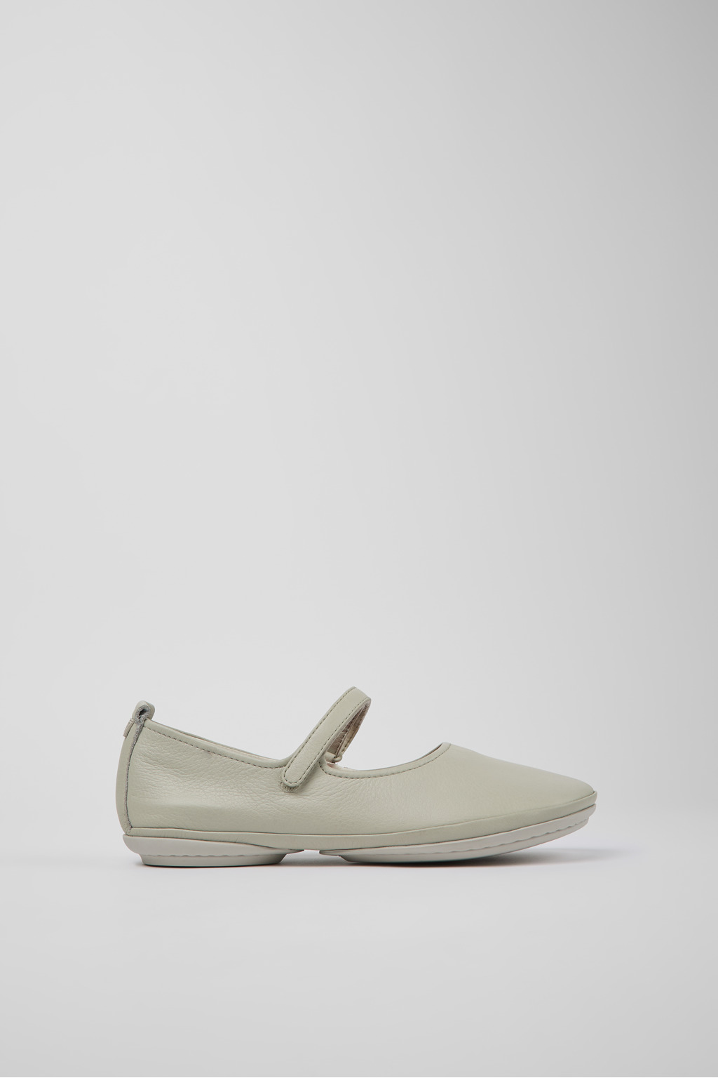 Right Gray leather ballerinas for women - Image 2