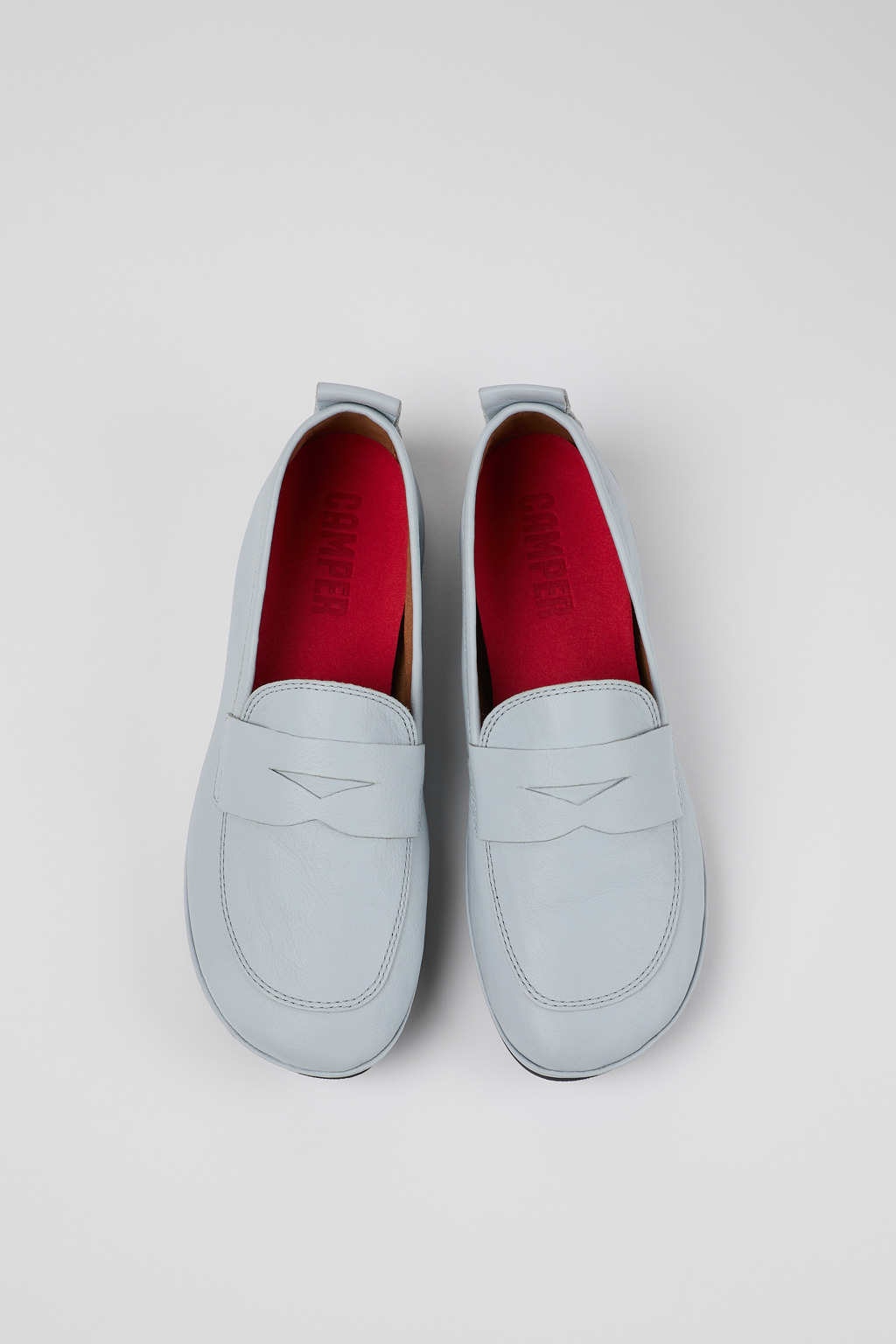 Right Gray Leather Loafer for Women - Image 4