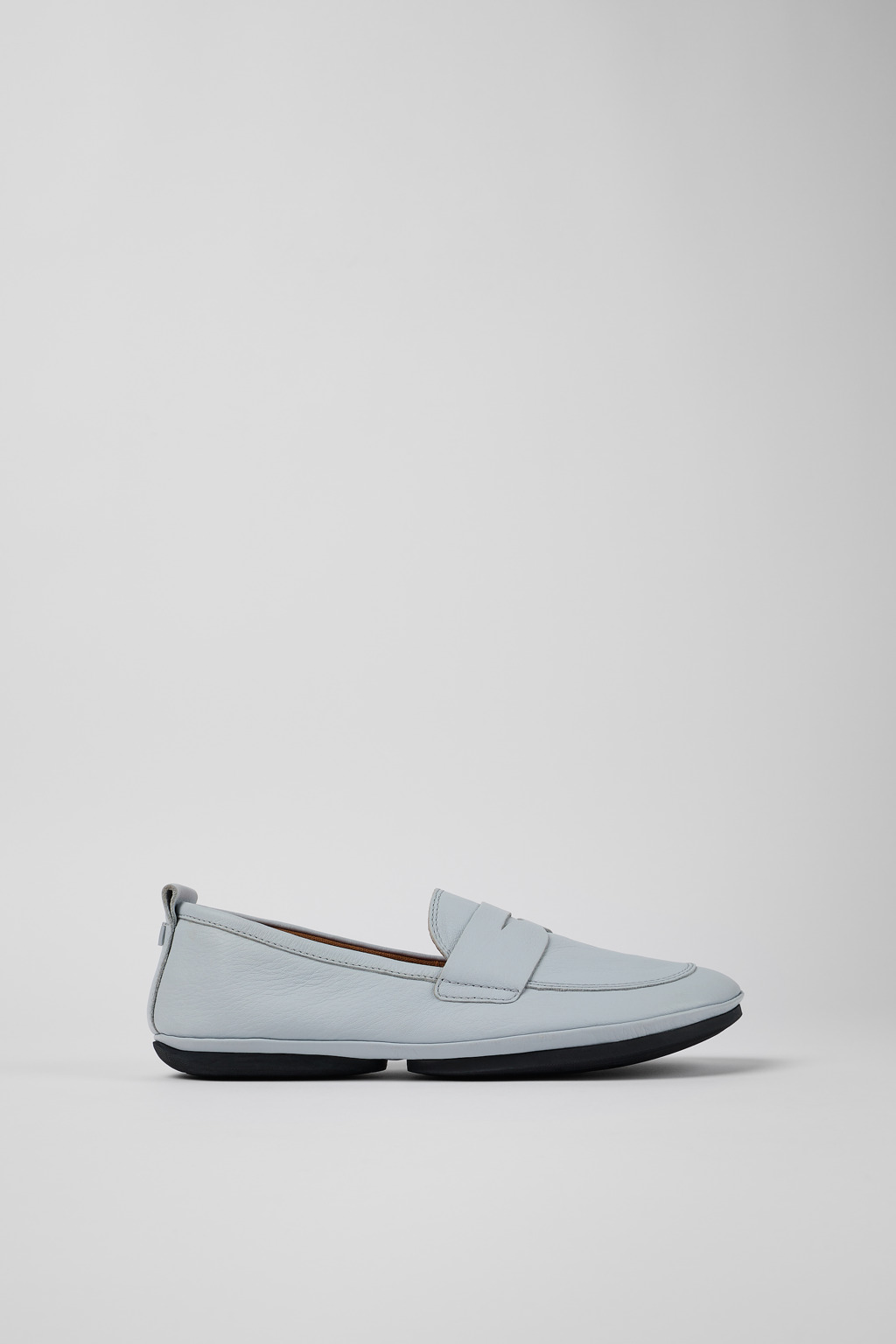 Right Gray Leather Loafer for Women - Image 2