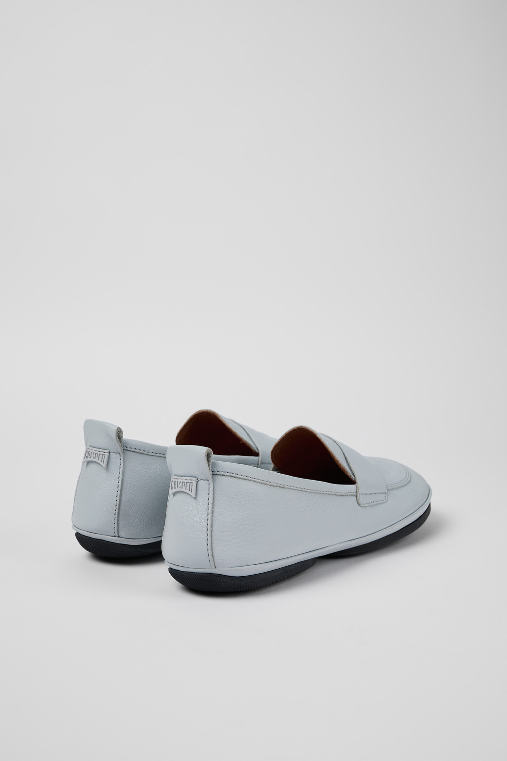 Right Gray Leather Loafer for Women - Image 3