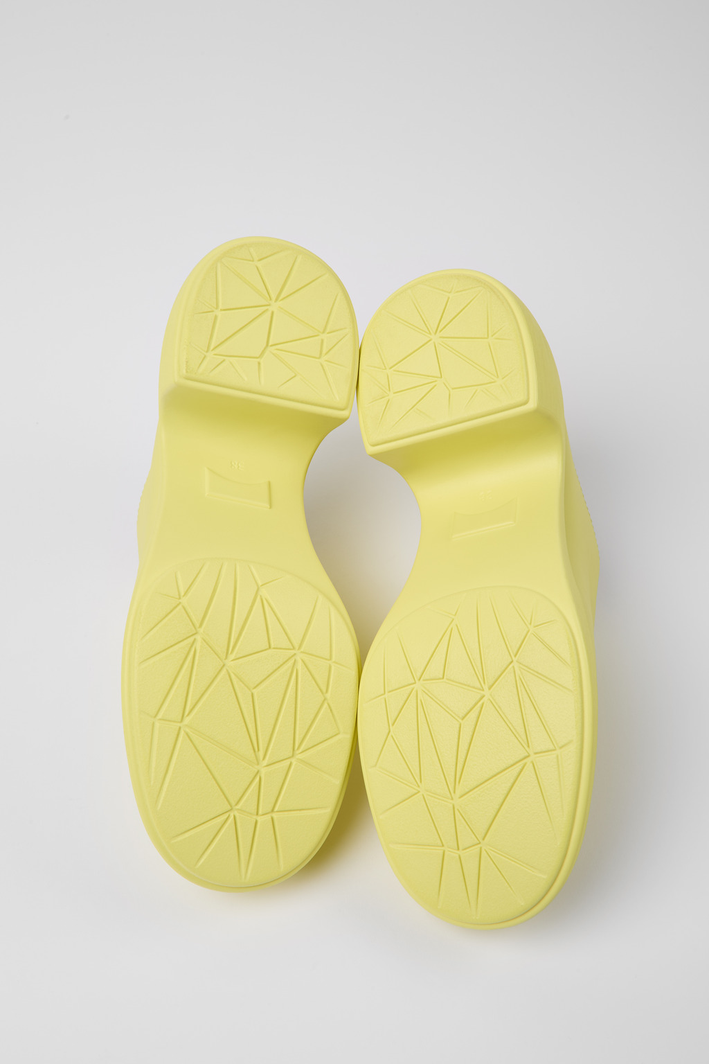 Thelma Yellow leather mules for women - Image 5