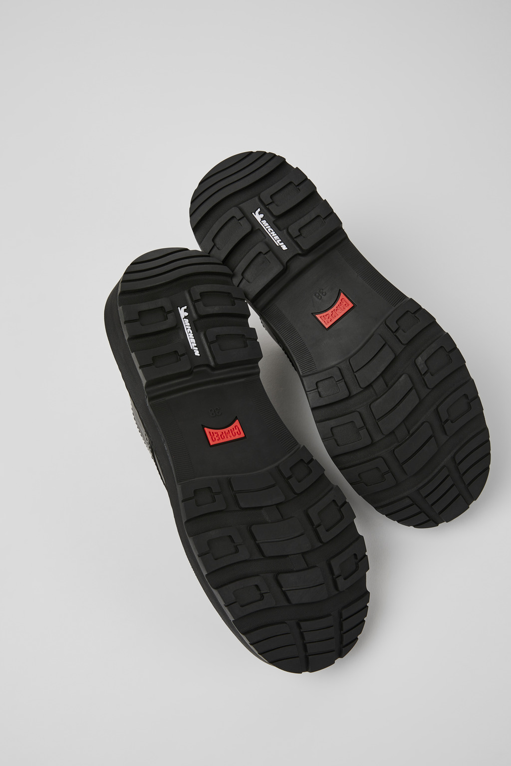 Brutus Trek MICHELIN Black leather shoes for women - Image 5