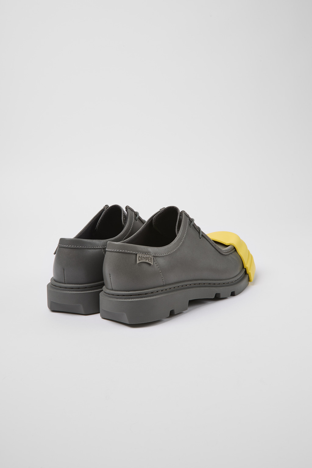 Junction Gray responsibly raised leather shoes for women - Image 3