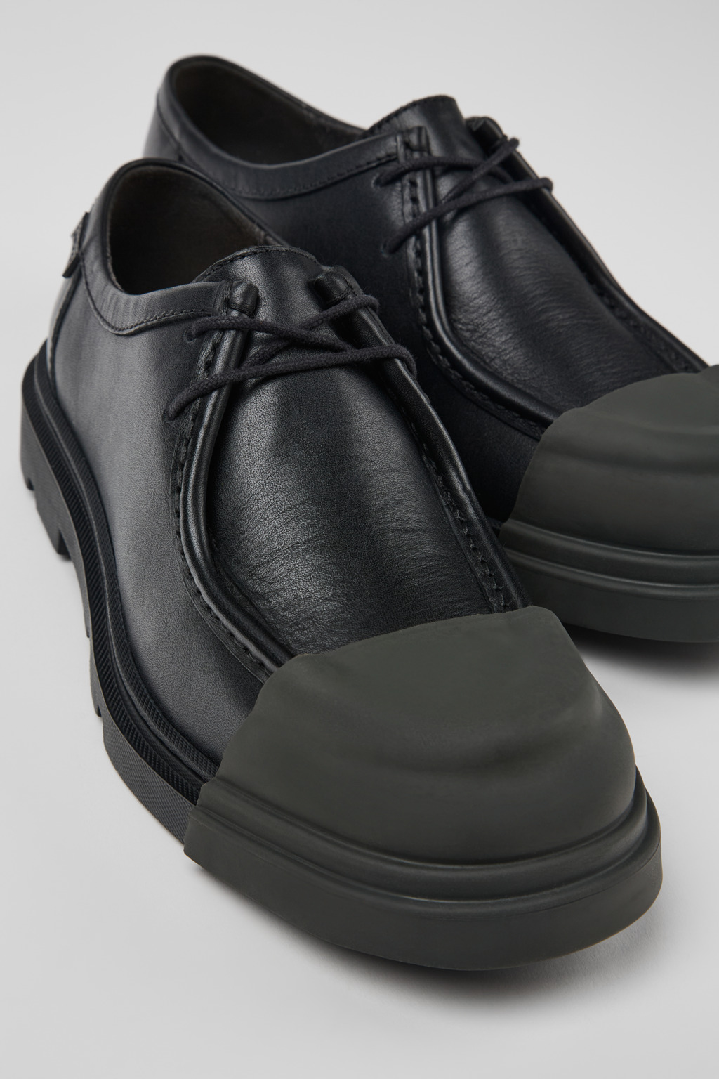 Junction Black Leather Women's Shoe.