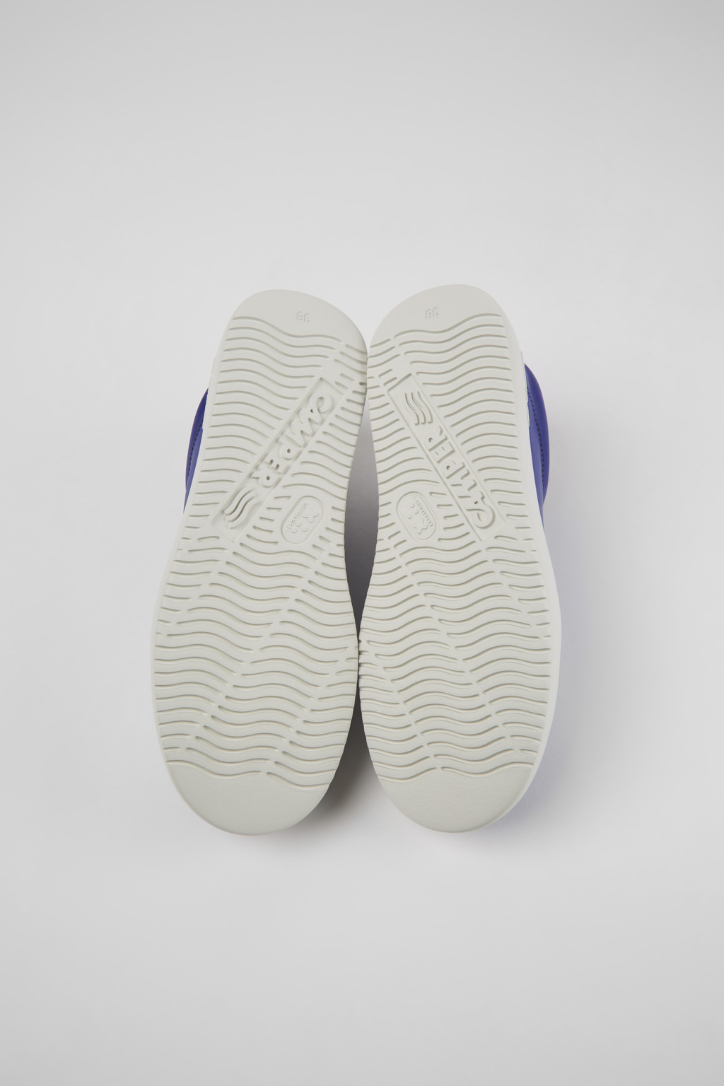 Runner K21 MIRUM® Blue and white MIRUM® sneakers for women - Image 5