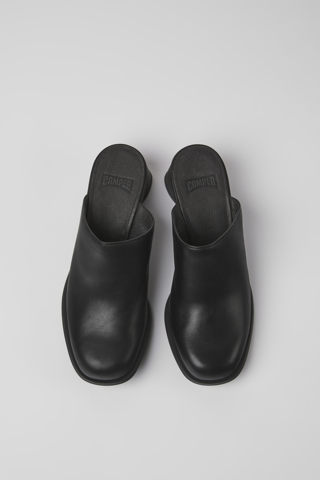 Kiara Black leather mules for women - Image 4