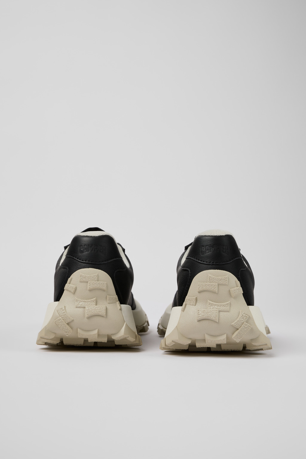 Drift Trail VIBRAM Black Leather/Textile Sneaker for Women - Image 3