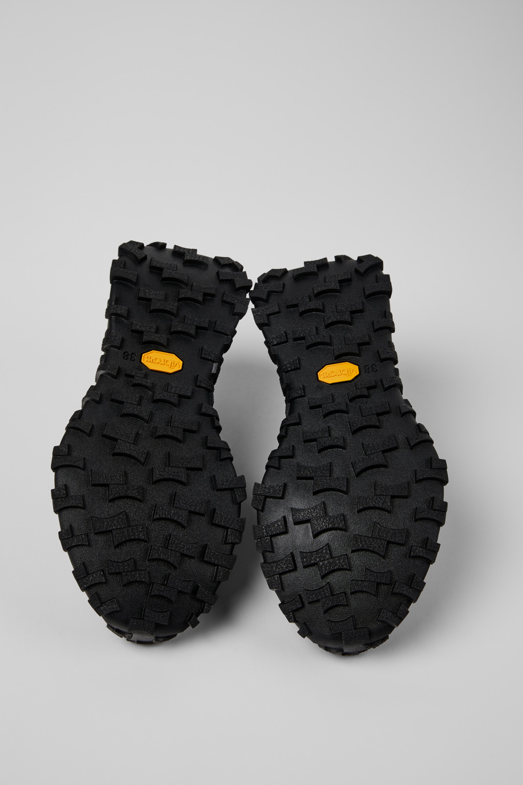 Drift Trail Black Recycled PET and Leather Sneakers for Women. - Image 5