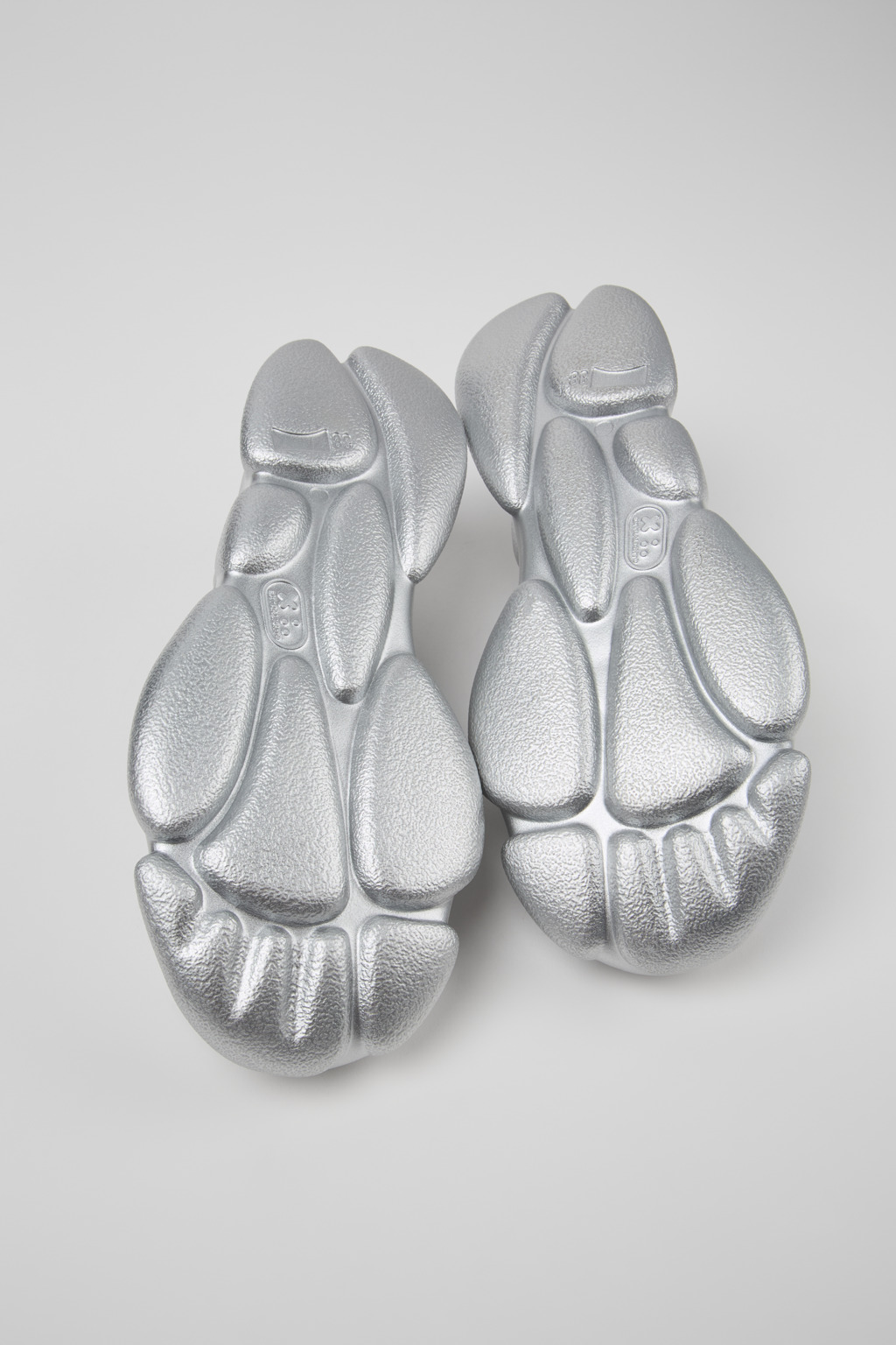 Karst Silver Leather Women's Shoes. - Image 5