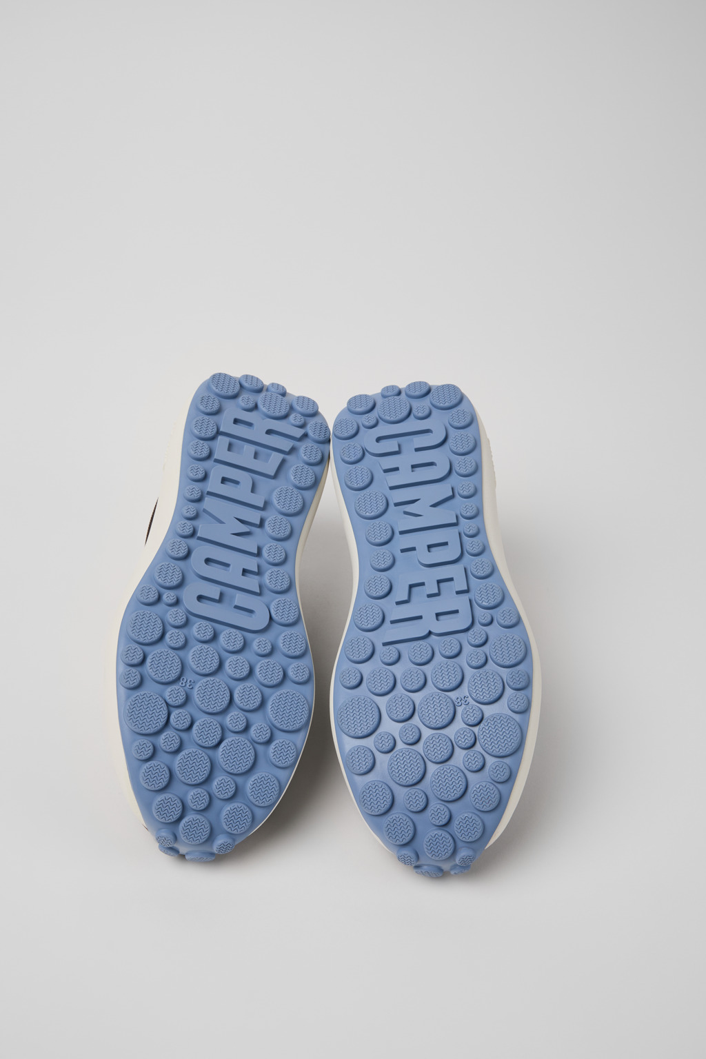 Pelotas Athens Multicolor Stitch-Free Sneakers for Women. - Image 5