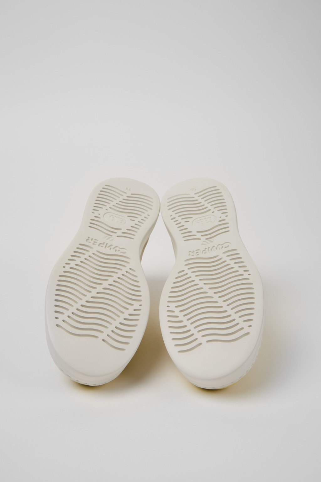 Runner Yellow Leather Sneakers for Women. - Image 5